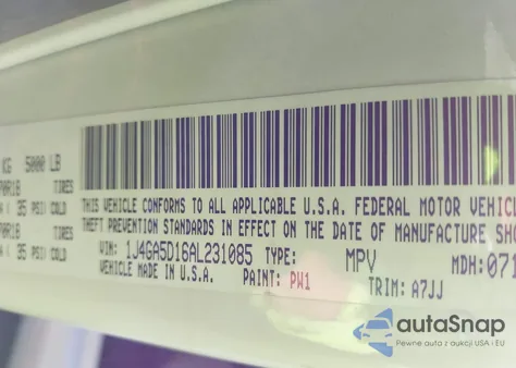 2010 Jeep Wrangler Sahara z USA, uszkodzony, nr VIN 1J4GA5D16AL231085